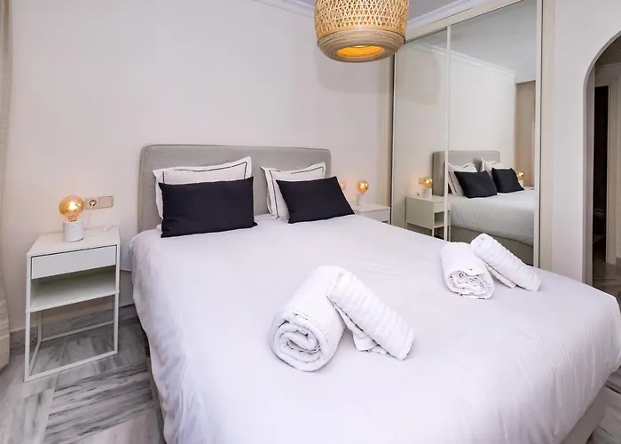 Апартаменти Puerto Banus Paradise 4 Dama De Noche