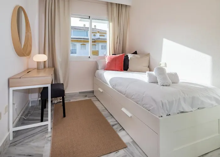 Апартаменти Puerto Banus Paradise 4 Dama De Noche