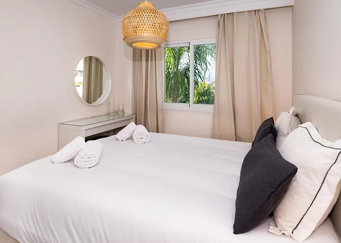 Апартаменти Puerto Banus Paradise 4 Dama De Noche Марбелья