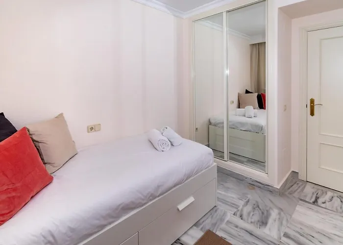 Puerto Banus Paradise 4 Dama De Noche *